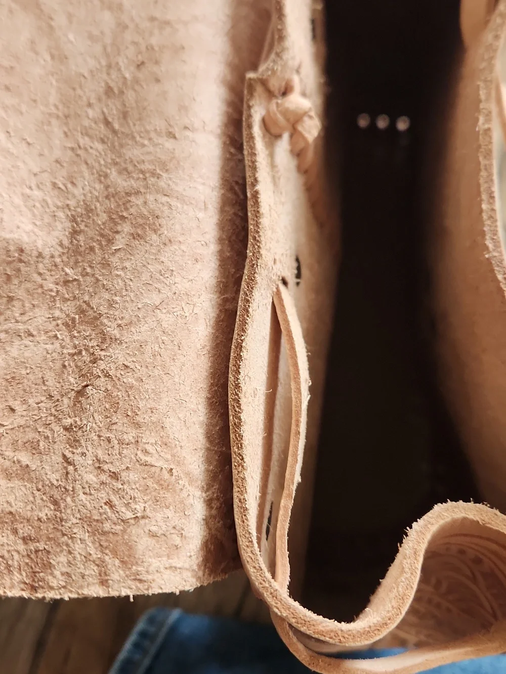 Handmade and hand tooled backpack “Frida Kahlo “ collection limited edition - Picture 4 of 5